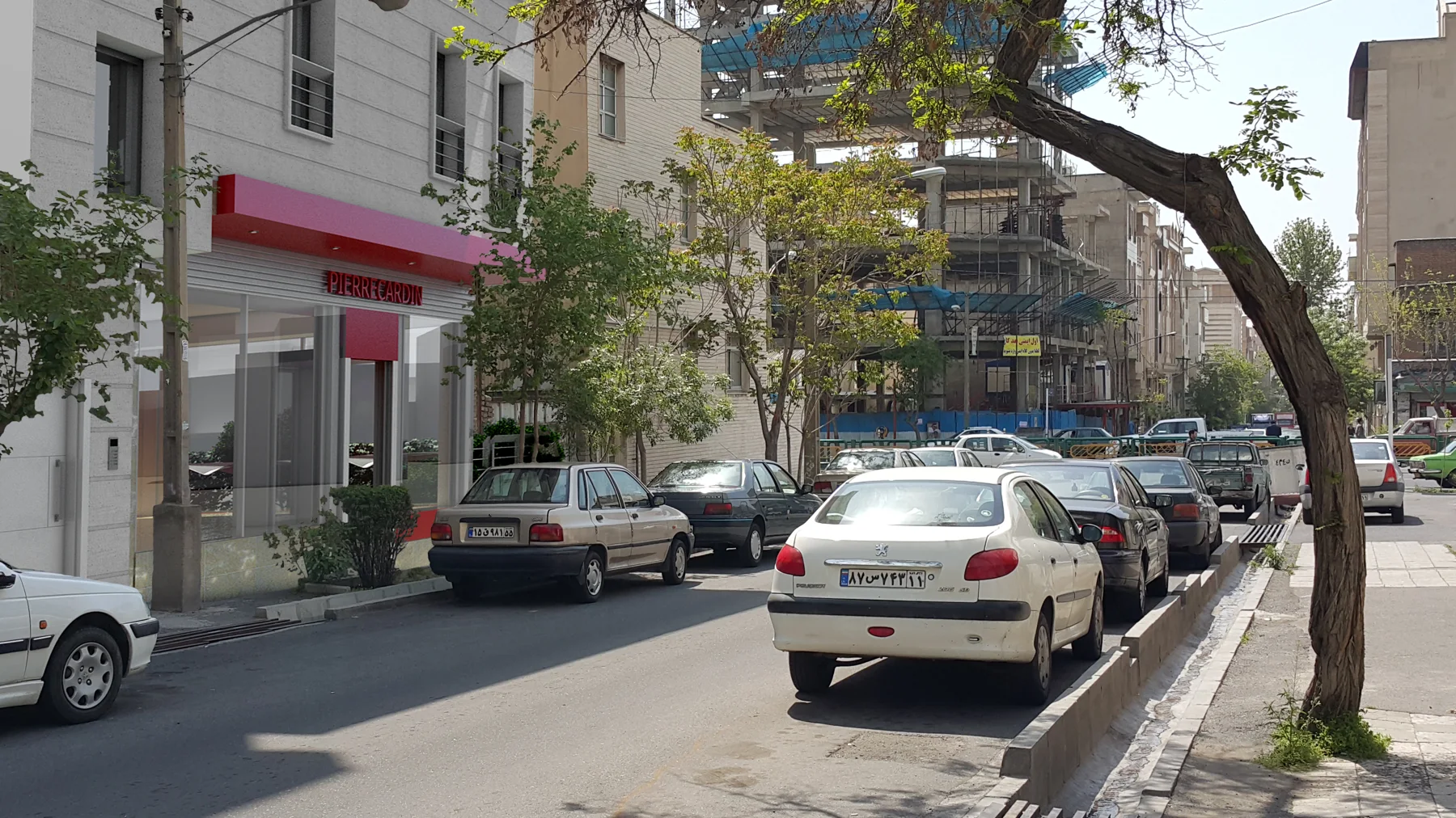 Resalat / Residential & Retail